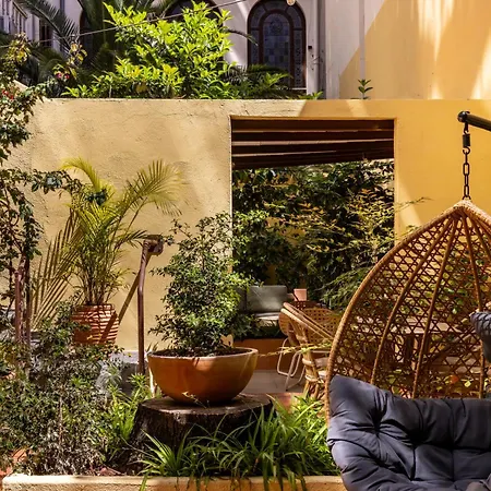 The Loft House Barcelona Hostel Exterior photo