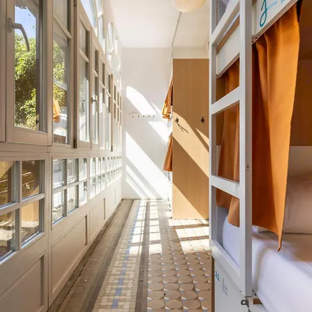The Loft House Barcelona Hostel Exterior photo