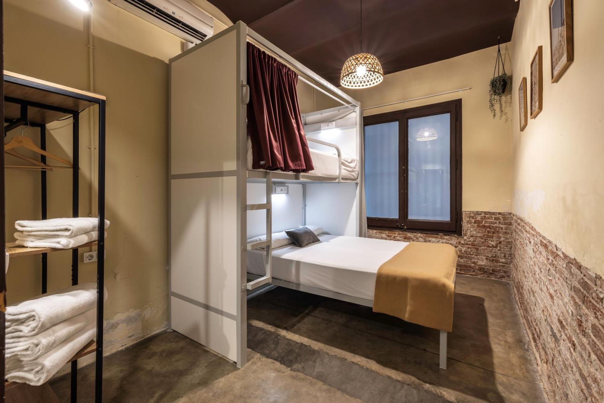 The Loft House Hostal